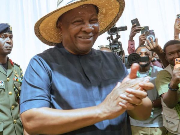 Prez Mahama Hosts CEOs at Kwahu Business Forum to Drive Economic Transformation