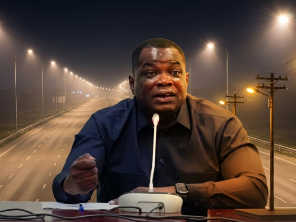 Unpatriotic Citizens Destroying Streetlights and Traffic Signals Behind Darkness Across Ghana – Roads Minister