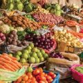 THE RISE OF UNQUALIFIED NUTRITION COMMENTARY AND SCIENTIFIC CONFUSION IN PUBLIC HEALTH EDUCATION