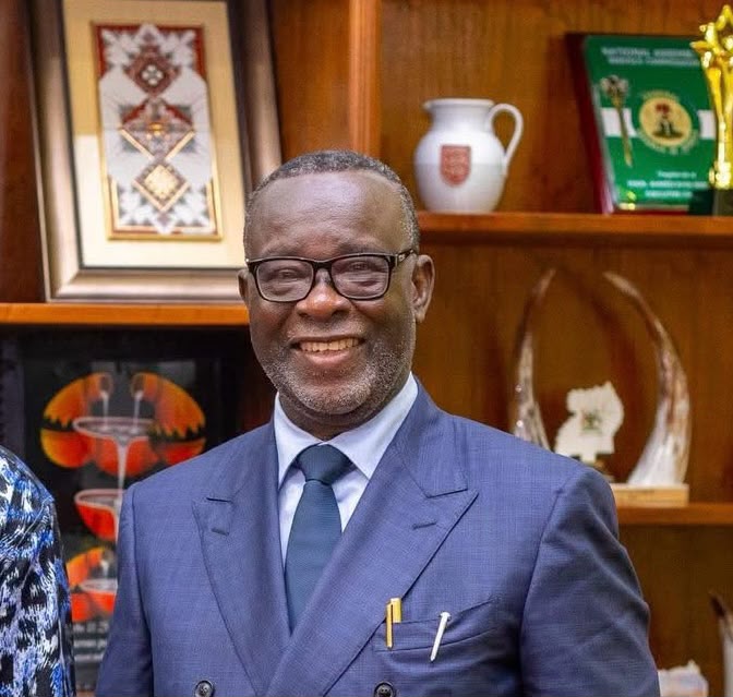 A Chief Justice Among The People, Above Politics: The Baffoe-Bonnie Judicial Leadership Test
